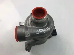 Pompe à eau OEM 17125409 pour Volvo XC60 II (2018)
