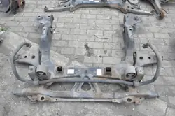 Traverse Mercedes Classe A W169 OEM A1696200687