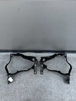 Suporte de farol Mercedes-Benz OE A2126200600