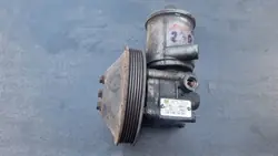 Begagnad servostyrpump OEM A9014660301 Mercedes