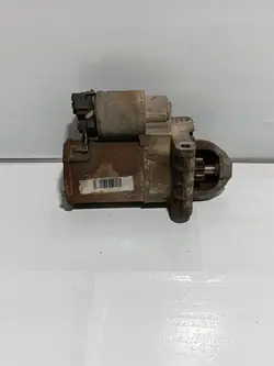 Motor de arranque GMC Sierra Chevrolet Silverado 2014-2015 OEM 12645040