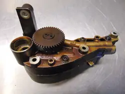 Pompe à huile OEM 7544555/7567028 pour BMW 118i E87