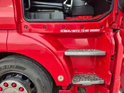 MAN TGX Euro 6 Ohjaamon Porras Oikea Punainen OEM