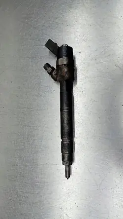 Injecteur A6680700887 Mercedes Vaneo W414 1.7 CDI