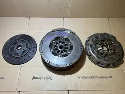 Embrayage volant moteur Audi A4 B8 LIFT 2.0 TDI OEM