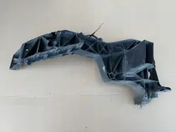 Audi Q8 SQ8 RSQ8 Linker Scheinwerferhalter OEM 4M8805607C