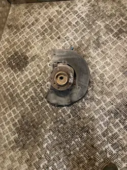 Snodo anteriore destro BMW 5 TOURING (E61) 31216760954