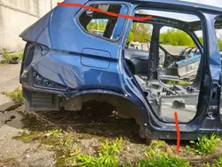 Panneau latéral arrière droit BMW X3 F25 OEM 7267470