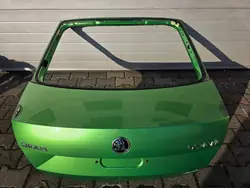 Takaluukku Skoda Octavia Mk3 (5E) 5E5827