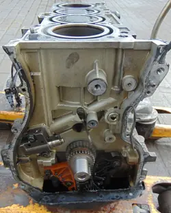 Bloc Moteur G4KA avec Vilebrequin & Pistons