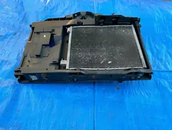 PEUGEOT 208 2008 Ensemble Radiateur Ventilateur 1.0 1.2 VTI 1.4 EHDI