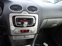 Radio Sony Ford Focus MK2 OEM Zawada-380478- Usado
