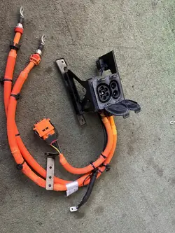 MG-ZS SUV RHD Voorste Oplaadpoort MG