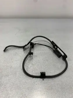 Mitsubishi Outlander Taka-ABS-anturi OEM FBZ18471