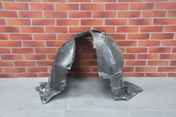 OEM 662358389 Para-lamas dianteiro esquerdo BMW X1 E84