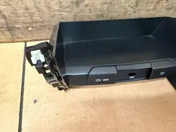 OEM 84684J7000 Isqueiro USB para Kia Ceed III