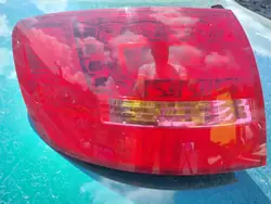 AUDI A6 C6 Linkes Hinteres LED Licht