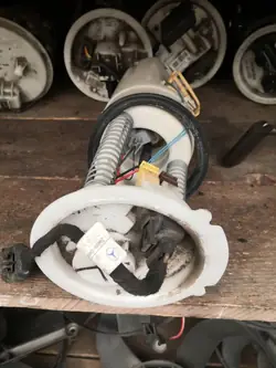 Brandstofpomp Mercedes W169 A169 A1694700494