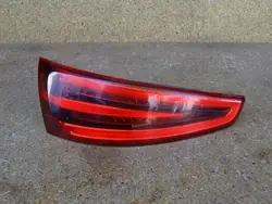 AUDI Q3 RSQ3 8U 11-14 Lámpara LED Trasera Izquierda 8U0945093H
