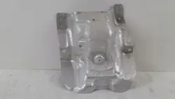 Escudo térmico Volvo XC40 OEM 31670447 - Usado