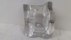 Volvo XC40 lämpökilpi OEM 31670447 - Käytetty