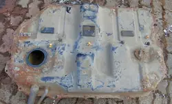 MG24B Brandstoftank voor Mitsubishi Grandis 2.4 Benzine