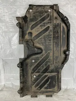 Tampa inferior motor Mercedes GLS W167 OEM A1676809701