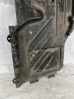 Couvercle moteur inférieur Mercedes GLS W167 OEM A1676809701