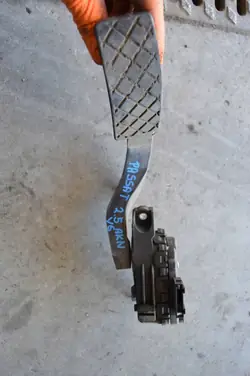 Gaspotentiometer VW Passat B5 8D1721523J