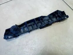 Guide de pare-chocs Toyota Yaris II 06-10 Avant Droit OEM