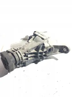 Mercedes-Benz ML W164 takaveto OEM 4460310062