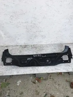 Audi A6 C7 Bakre Bältesförstärkning OEM 4G9813307