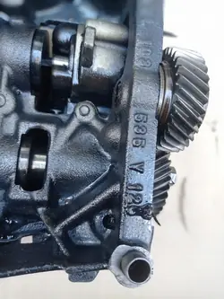 Volkswagen OE 03L103535 Oliepomp