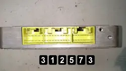 ECU Mazda 929 OEM AM-312573 - Modèle 1987