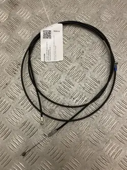 Cable de cierre capó Toyota OEM UTO60286 - Usado