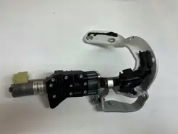 Audi Q7 bakluckfäste höger OEM 4M0827852A