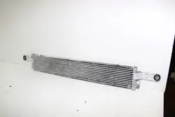 Oljekylare Mercedes Actros MP4 A9605005801 - Begagnad