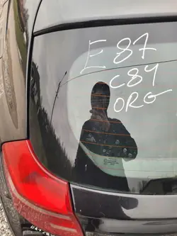 Vitre Arrière BMW OEM C84 pour E81/E87