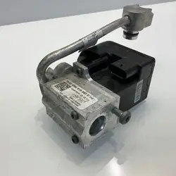 Audi e-tron 2021 A/C-laajennusventtiili OEM 4M0816682E