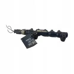Citroen C4 I 2005 Rampe d'injection 9654592680