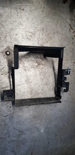 OEM 9810617180 Cache d'Entrée d'Air pour Direction