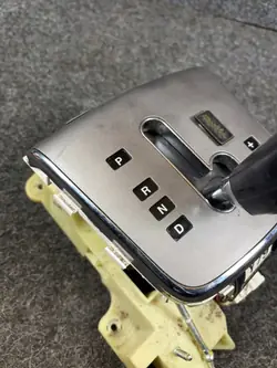 Sélecteur de Vitesses Kia Sorento I Lift OEM A3E74 111