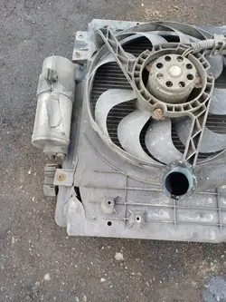 Radiateur d'eau 1J0121253P Skoda Octavia 1 1.9 TDI