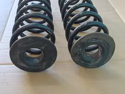Mola suspensão traseira OEM 3Q0511115M Skoda Superb