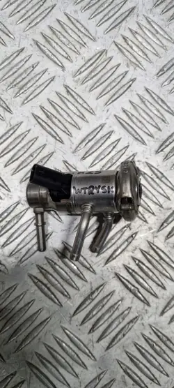 Mercedes AdBlue-Injektor OEM A0004904000 - Gebraucht