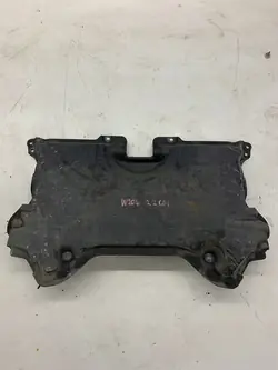 Underkåpa A2045203223 Mercedes W204 Coupe