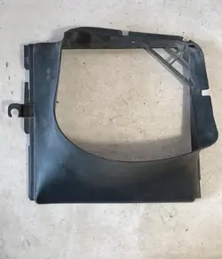 Ilmakanava intercooler oikea OEM 7L0117340 Porsche