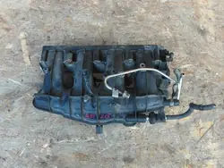 AUDI A4 B7 2.0 TFSI Ansaugkrümmer 06F133482