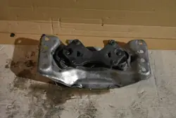 Suporte de transmissão Mercedes E63 W213