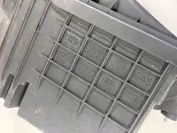 Luftfiltergehäuse OEM 4R839600AF für Jaguar